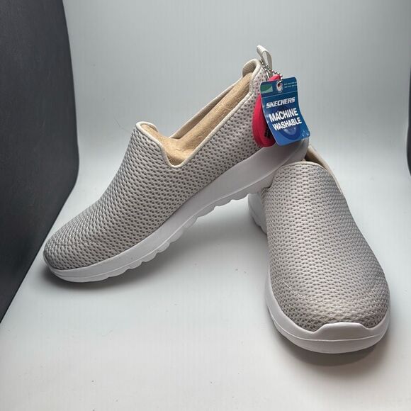 Skechers Women's Go Walk Joy Sneaker SIZE 6.5 COLOR NATURAL - Picture 5 of 8